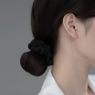 Ouro duplo pequeno redondo grânulo orelha vara Piercing orelha Studs feminino pequeno requintado não-mudança de cor hipo