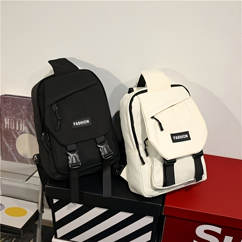 Bolsa de Mensageiro One Piece Fashionable Universal para Meninas Meninas Niche Sports Personalidade Casual One-Shoulder Chest