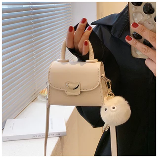 1 PC Trendy Saco Quadrado Pequeno Feminino Simples PU Wear-resistant With Adjustable Strap MINI Shoulder Bag Flap Magnetic Buckle De Corpo Cruzado Para Saídas Comutáveis