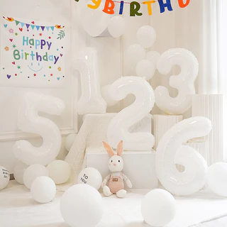 Balões Brancos , Feliz Aniversário , Números Nuvens De Margaridas , Casamento , Brinquedos Infantis