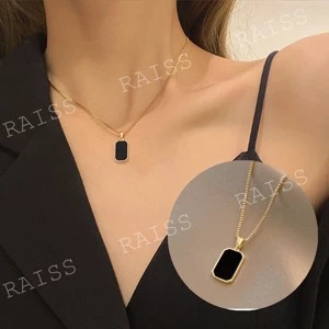 Colar Feminino Elegante De Aço Titânio Com Placa Preta Pequena . Versátil , Luxo Leve , Sofisticado design De Nicho Euro