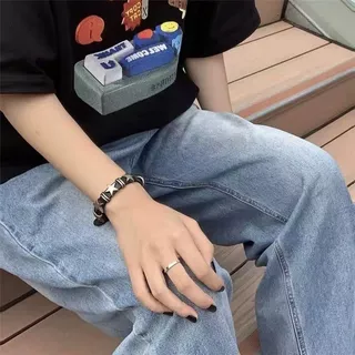 Pulseira Eddie Star Punk – Punho Unissex Em Liga E Couro, Joia Gótica Preta Prateada, Corrente De Mão Minimalista (1 U