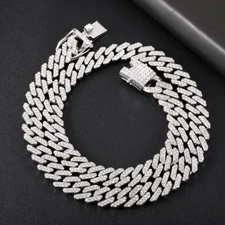 Corrente Cubana De Losango De Diamante Completo De Hip-hop , Colar De Zircão Personalizado . É Um Acessório Moderno Vers