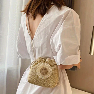 Saco de Palha Popular de Verão 1pc Saco de Palha de Verão Saco de Palha Criativo Saco de Palha de Praia Feminino Saco de Palha Clássico Textura Chic Sunflower Drawstring Woven Bucket Bag