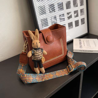 Bolsa balde retrô Fashion com Design de nicho, bolsa mensageiro de ombro multifuncional feminina novo estilo bolsa balde de textura de alta qualidade, objeto real sem pingente