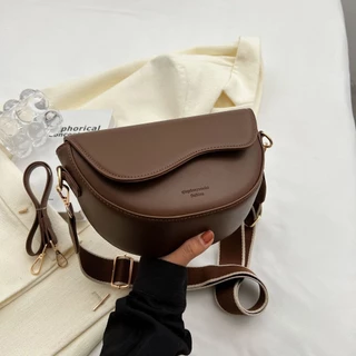Bolsa Feminina De Couro PU Com Alça , Sela Pequena , De Ombro Para Axilas , Aba vintage , Monocromática , Elegante