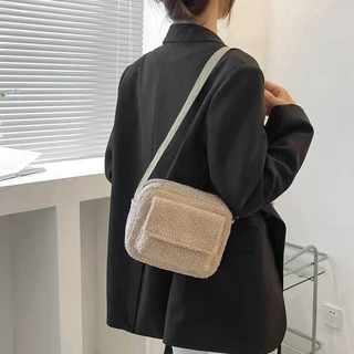 Bolsa De Inverno De 1 Peça De Pelúcia Feminina Singel De Ombro Lã De Cordeiros De Moda Pequena Fofa Designer De Bolsas