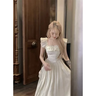 Super Fada Temperamento Vestido de manga voadora pequena 2024 Summer Ruffled Square Neck Long Skirt Cintura Estreita Saia de cintura estreita Look a-Line