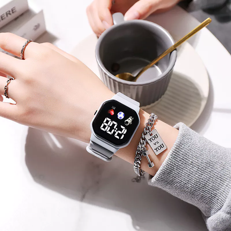 Relógio Esportivo de Luxo