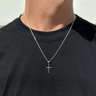Colar Minimalista Com Pingente De Cruz , Joia Elegante Masculina , Presente Em Qualquer Ocasião