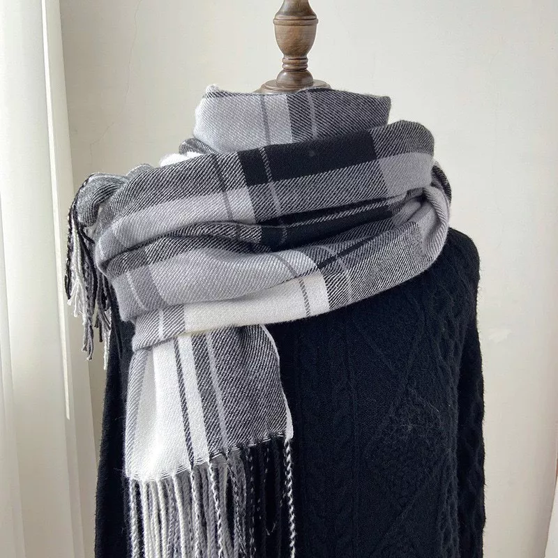 1pc Cachecol Xadrez Feminino Outono E Inverno Novo item Coreano retro Xale Estudante Japonês Imitação cashmere Quente Bo