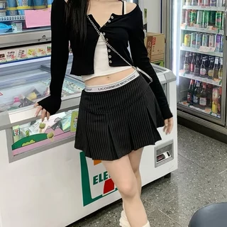 2024 outono moda novo estilo cintura alta mais magro olhar Design sentir quente menina Hip-embalado saia plissada