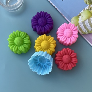 [Escolha De Valor] 12 Pcs/Set Desenhos De Flores Sem Cola Molde De Silicone Chocolate Pudim Bolo Ferramentas Para Mini Moldes De Sabão DIY