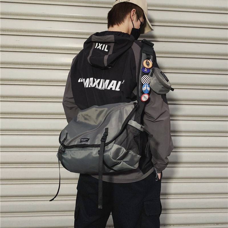 Bolsa Funcional Japonesa de Mensageiro Homens de Rua Vestem Saco de Rua de Grande Capacidade Hip-Hop Harajuku Saco Funcional Japonês em One-S