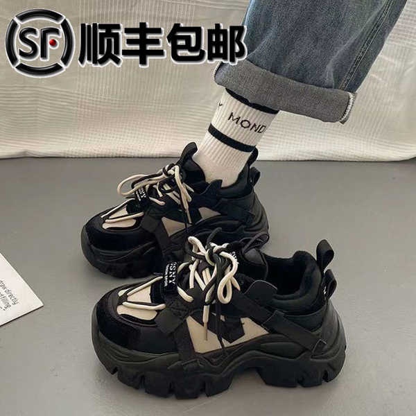 Universal Daddy Shoes Women's Autumn 2023 Autumn Winter Thick-Soled Pure Black Fleece Lining Sapatos Femininos de Velo Preto Sapatilhas Femininas de Samurai Preto